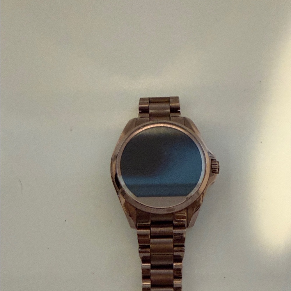 Michael Kors Rose Gold Metal Smartwatch with Bracelet Band